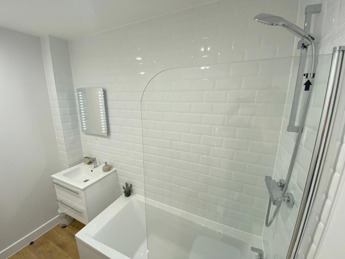 Stylish & Spacious Apartment Royal Tunbridge Wells Exterior photo